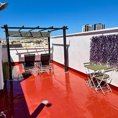 With Private Rooftop By Easytrip *