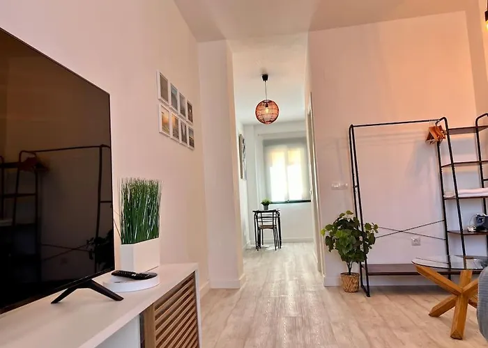 Apartament With Private Rooftop By Easytrip