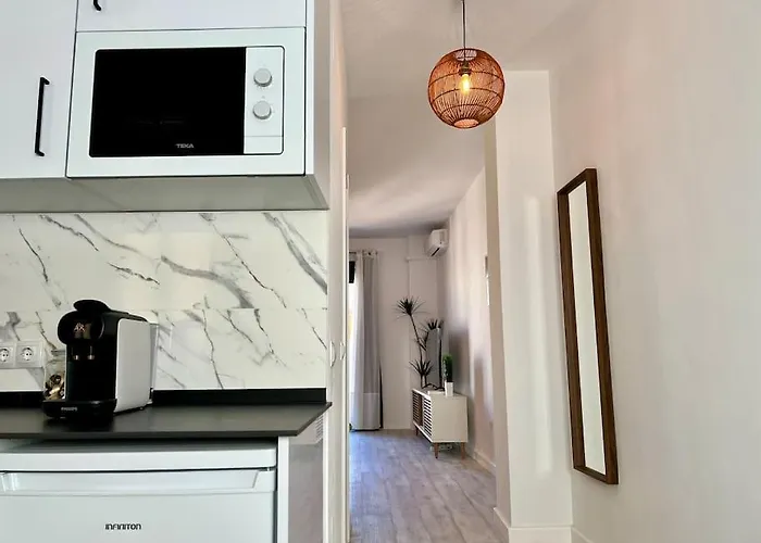 Apartament With Private Rooftop By Easytrip